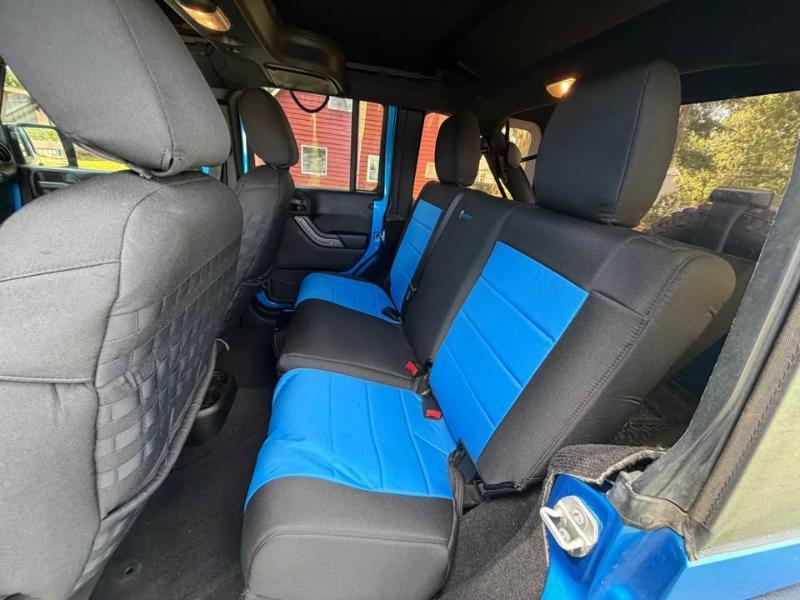Jeep Wrangler Unlimited 4WD 4dr Sport 2015