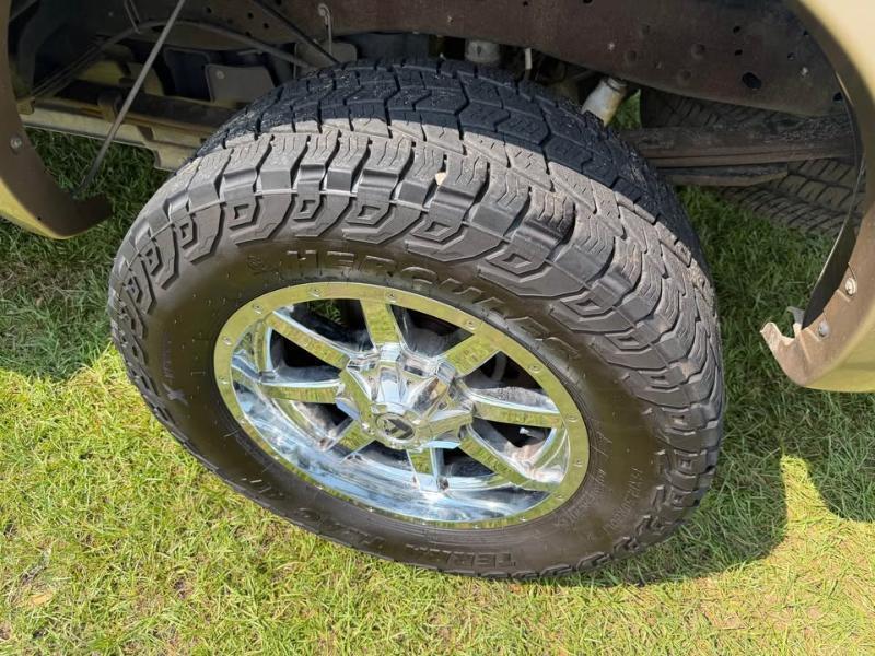 Ford Super Duty F-250 SRW 4WD Crew Cab 156" Lariat 2012