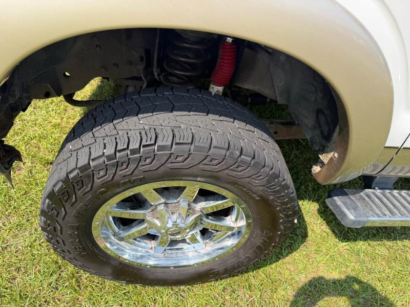 Ford Super Duty F-250 SRW 4WD Crew Cab 156" Lariat 2012