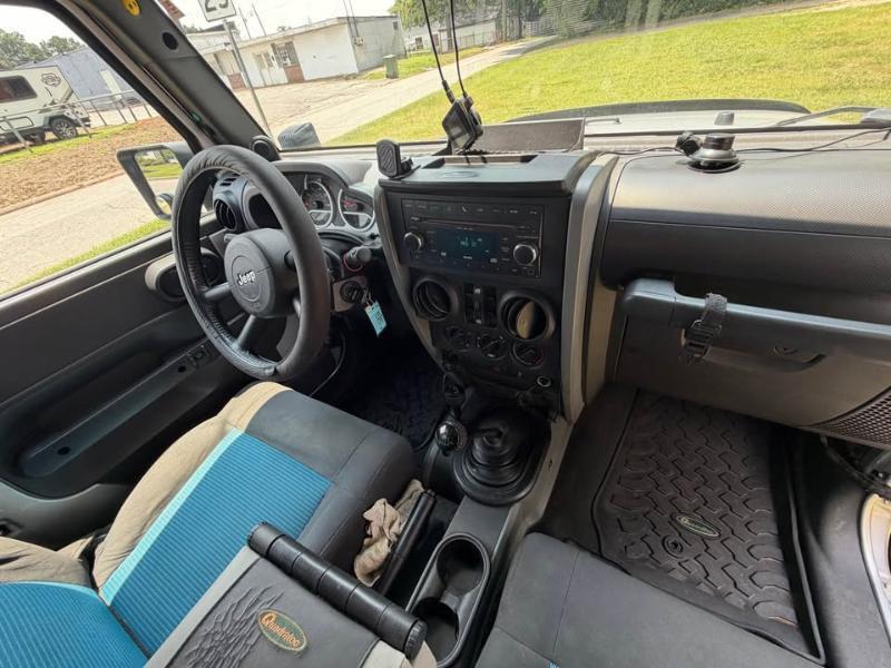 Jeep Wrangler Unlimited  2010