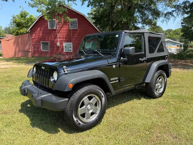Jeep Wrangler 4WD 2dr Sport 2013