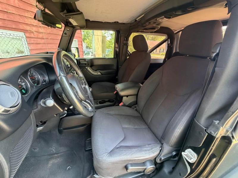 Jeep Wrangler 4WD 2dr Sport 2013