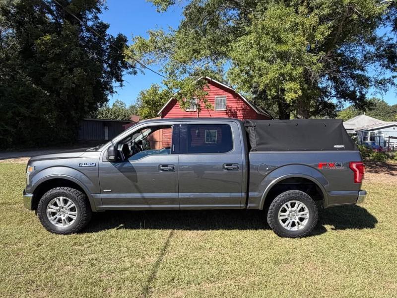 Ford F-150 4WD SuperCrew 145" Lariat 2016