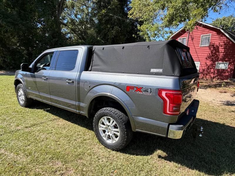 Ford F-150 4WD SuperCrew 145" Lariat 2016