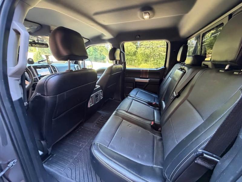 Ford F-150 4WD SuperCrew 145" Lariat 2016