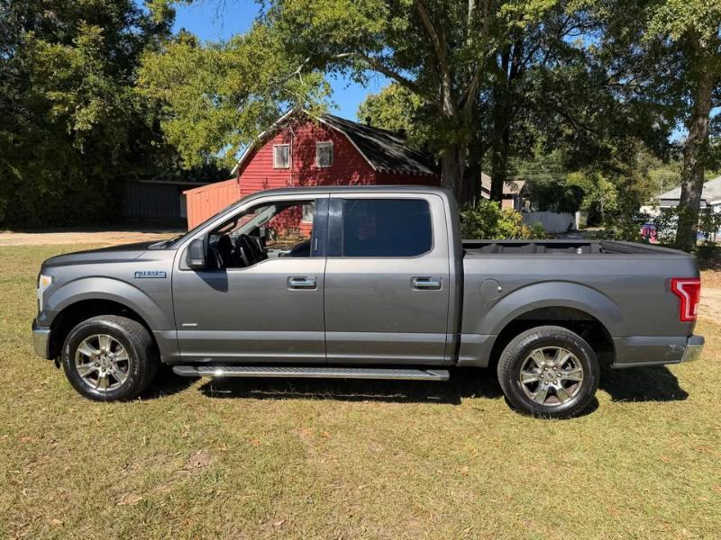 Ford F-150 2WD SuperCrew 145" XLT 2015