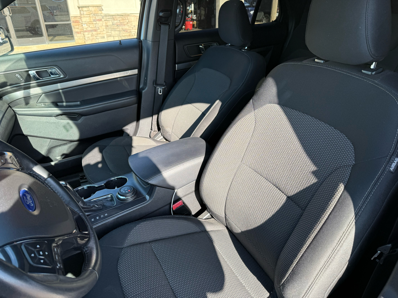 Ford Explorer XLT 4WD 2019