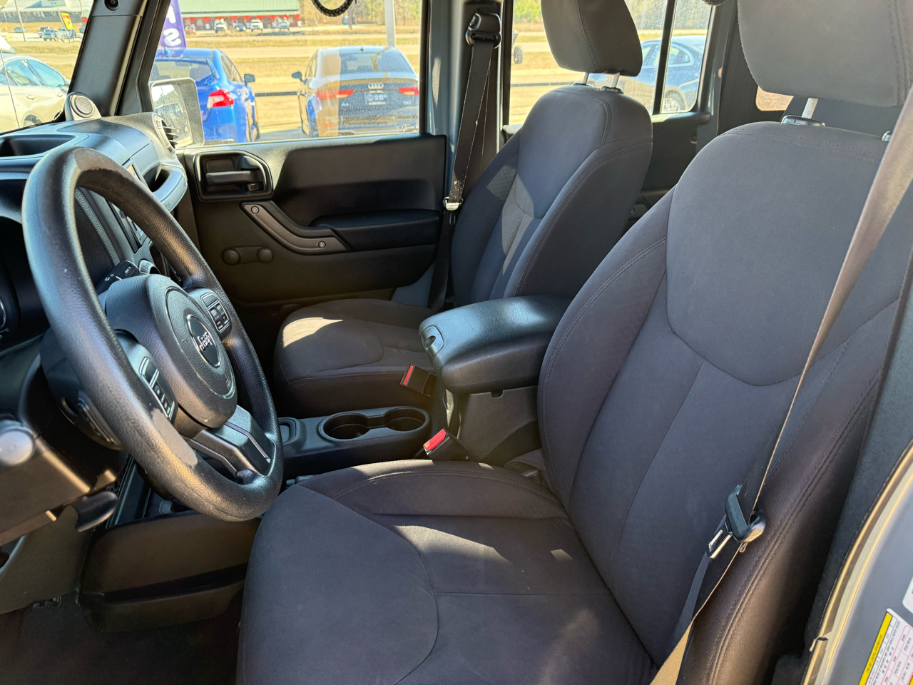 Jeep Wrangler Unlimited Sport 4WD 2014