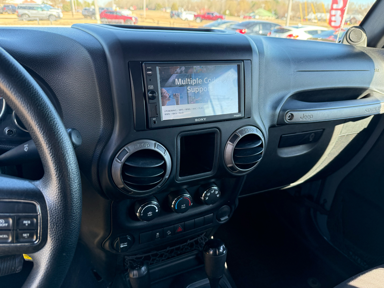 Jeep Wrangler Unlimited Sport 4WD 2014