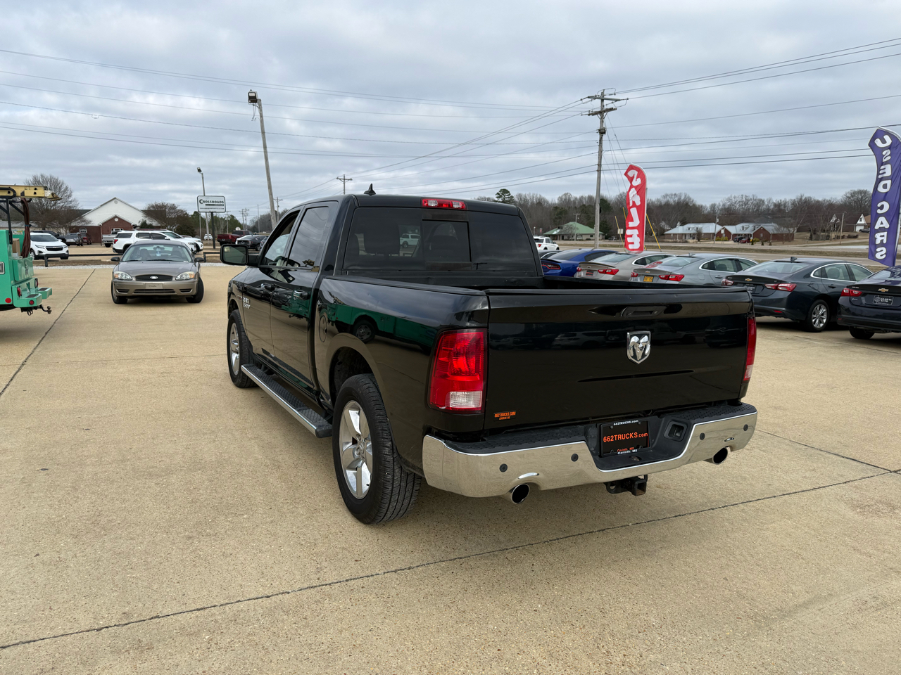 RAM 1500 2WD Crew Cab 140.5" SLT 2015