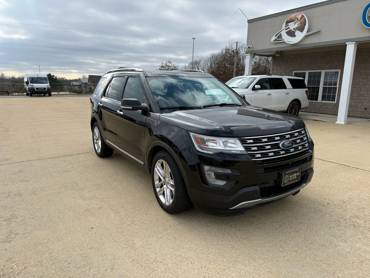 Ford Explorer Limited FWD 2017