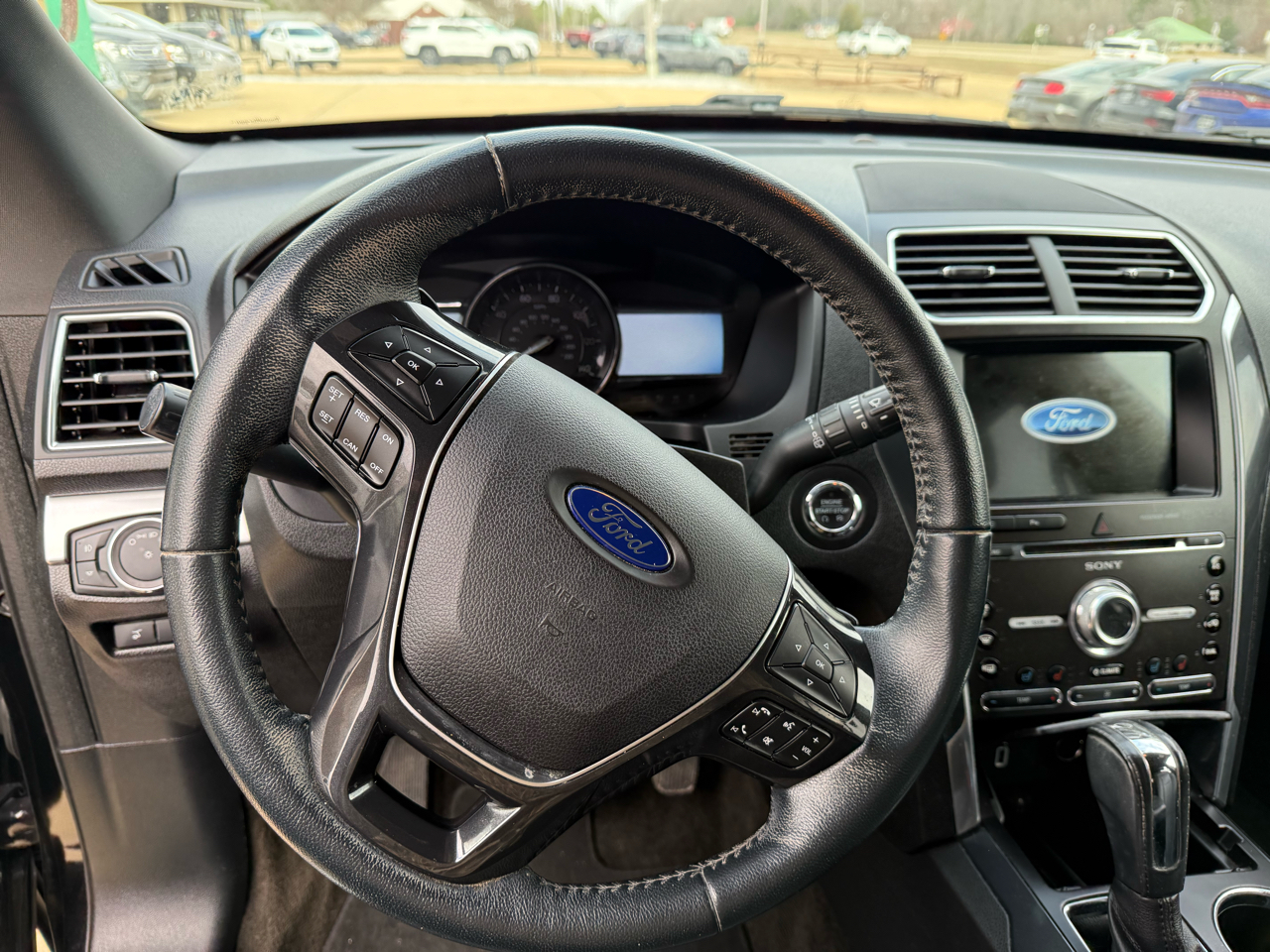 Ford Explorer Limited FWD 2017