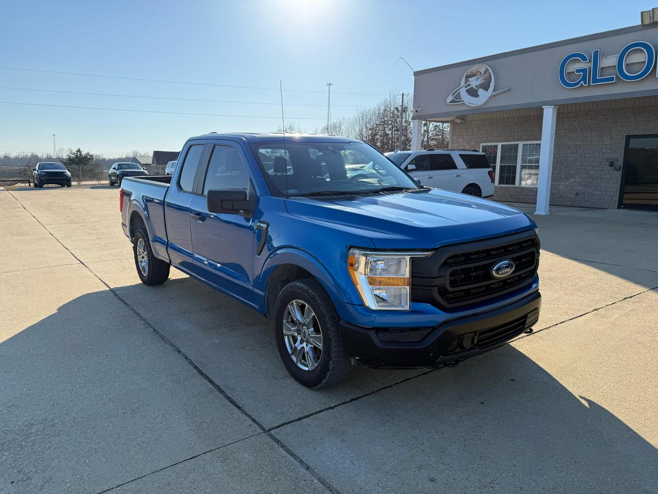 Ford F-150 4WD Reg Cab 126" XLT 2021