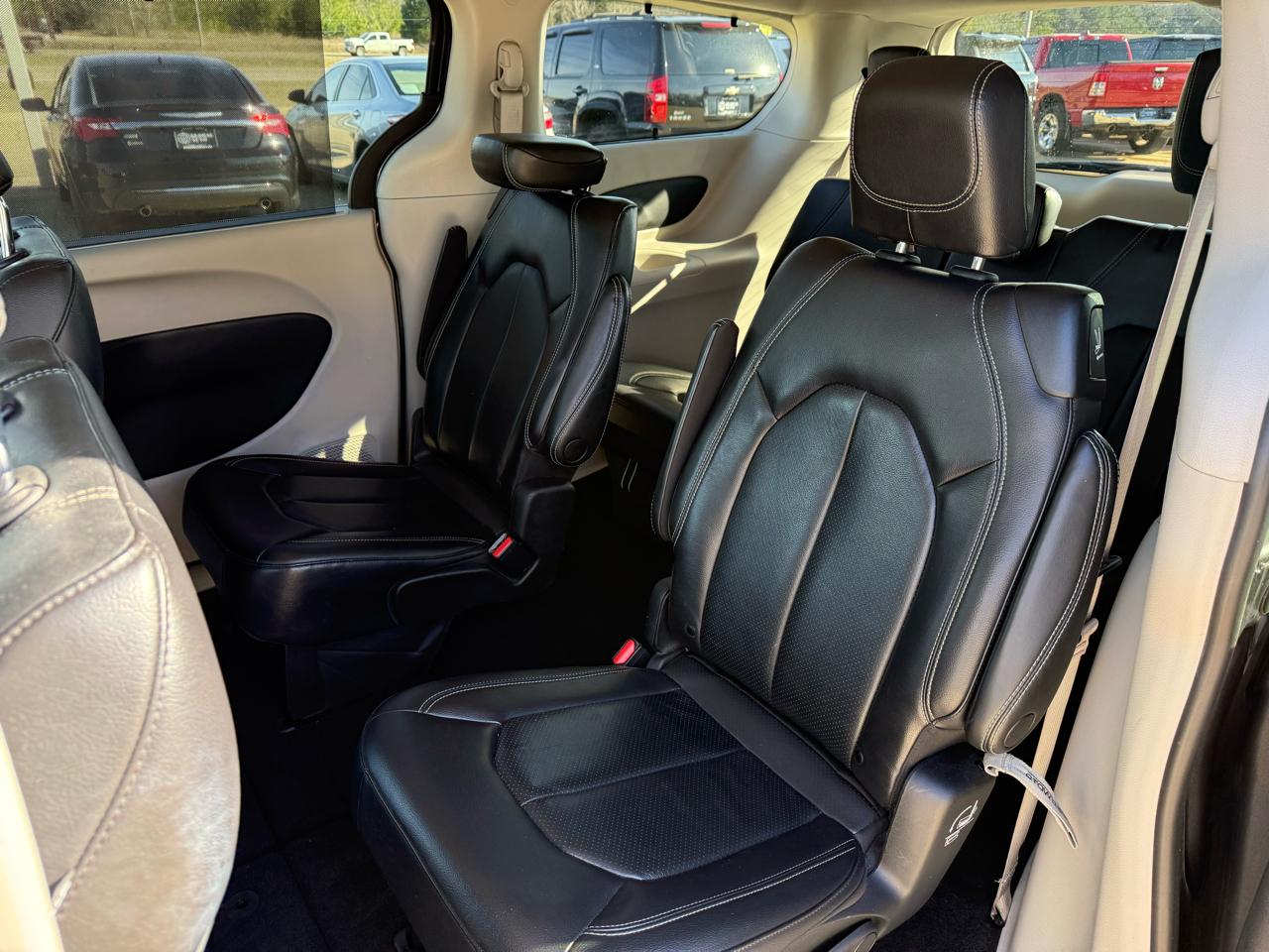 Chrysler Pacifica Touring-L 2022