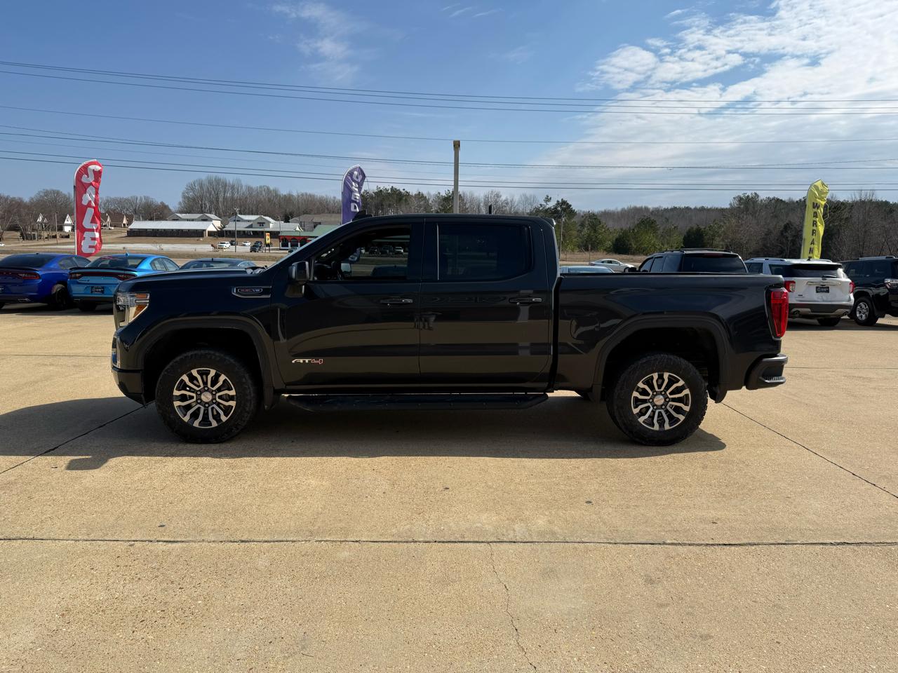 GMC Sierra 1500 AT4 Crew Cab Short Box 4WD 2020