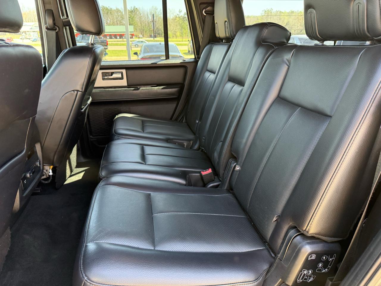 Ford Expedition Limited 2WD 2017