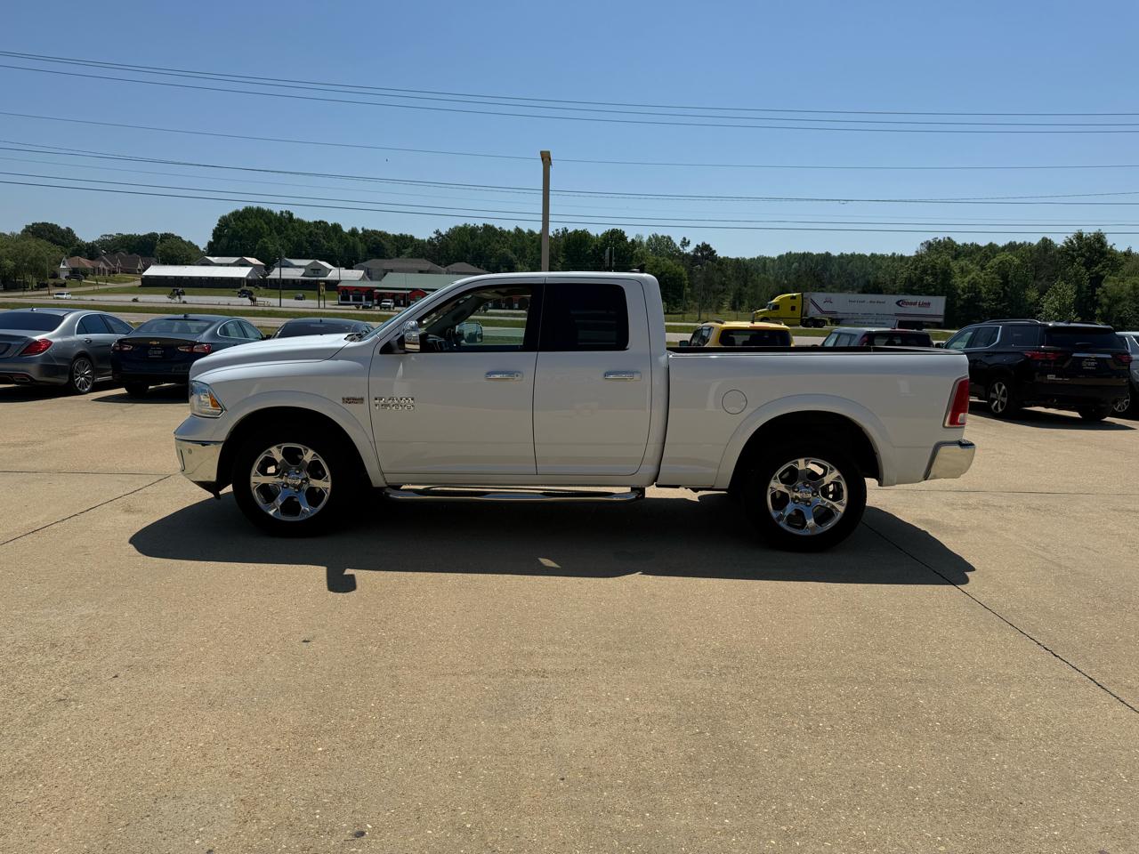 RAM 1500 Laramie Quad Cab 4WD 2018