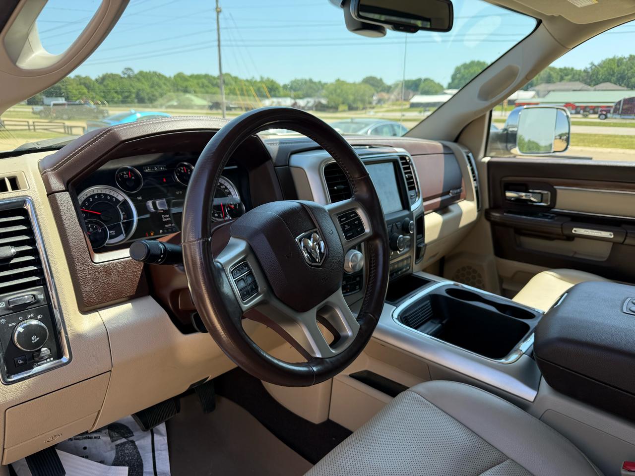 RAM 1500 Laramie Quad Cab 4WD 2018