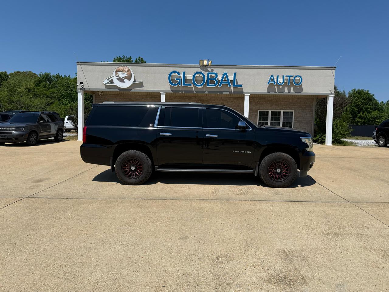 Chevrolet Suburban LT 2WD 2019