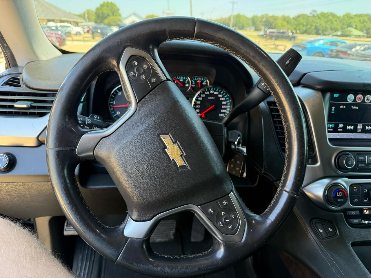 Chevrolet Suburban LT 2WD 2019