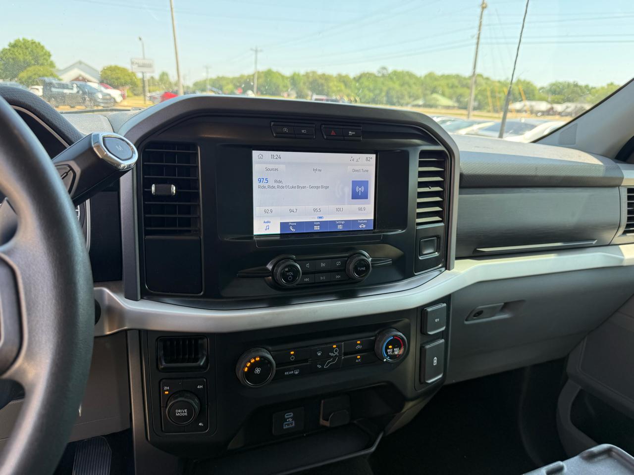 Ford F-150 4WD SuperCab 145" XLT 2022