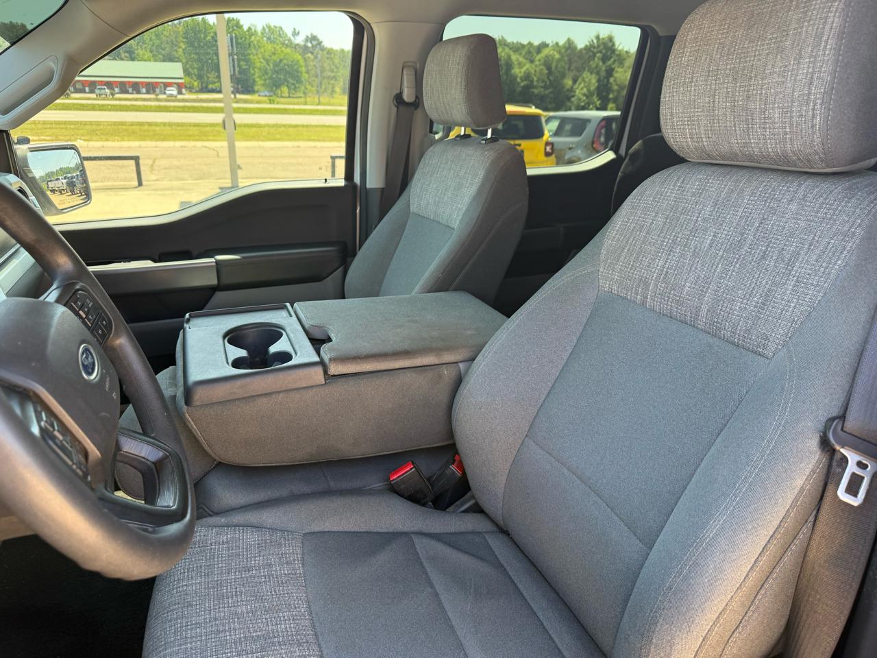 Ford F-150 4WD SuperCab 145" XLT 2022