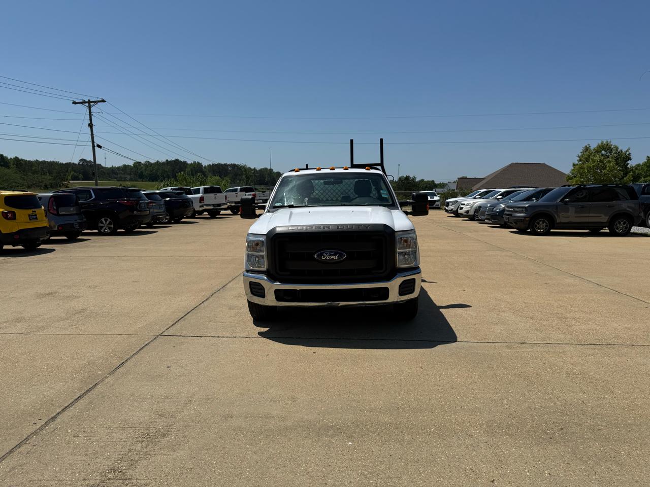 Ford F-350 SD XL SuperCab Long Bed DRW 2WD 2012