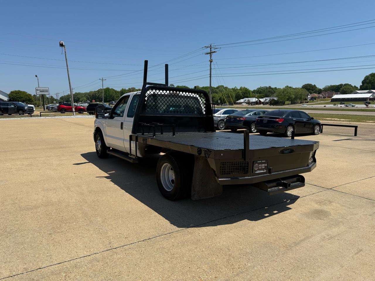 Ford F-350 SD XL SuperCab Long Bed DRW 2WD 2012