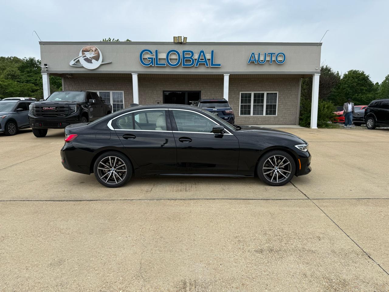 2021 BMW 3-Series 330i