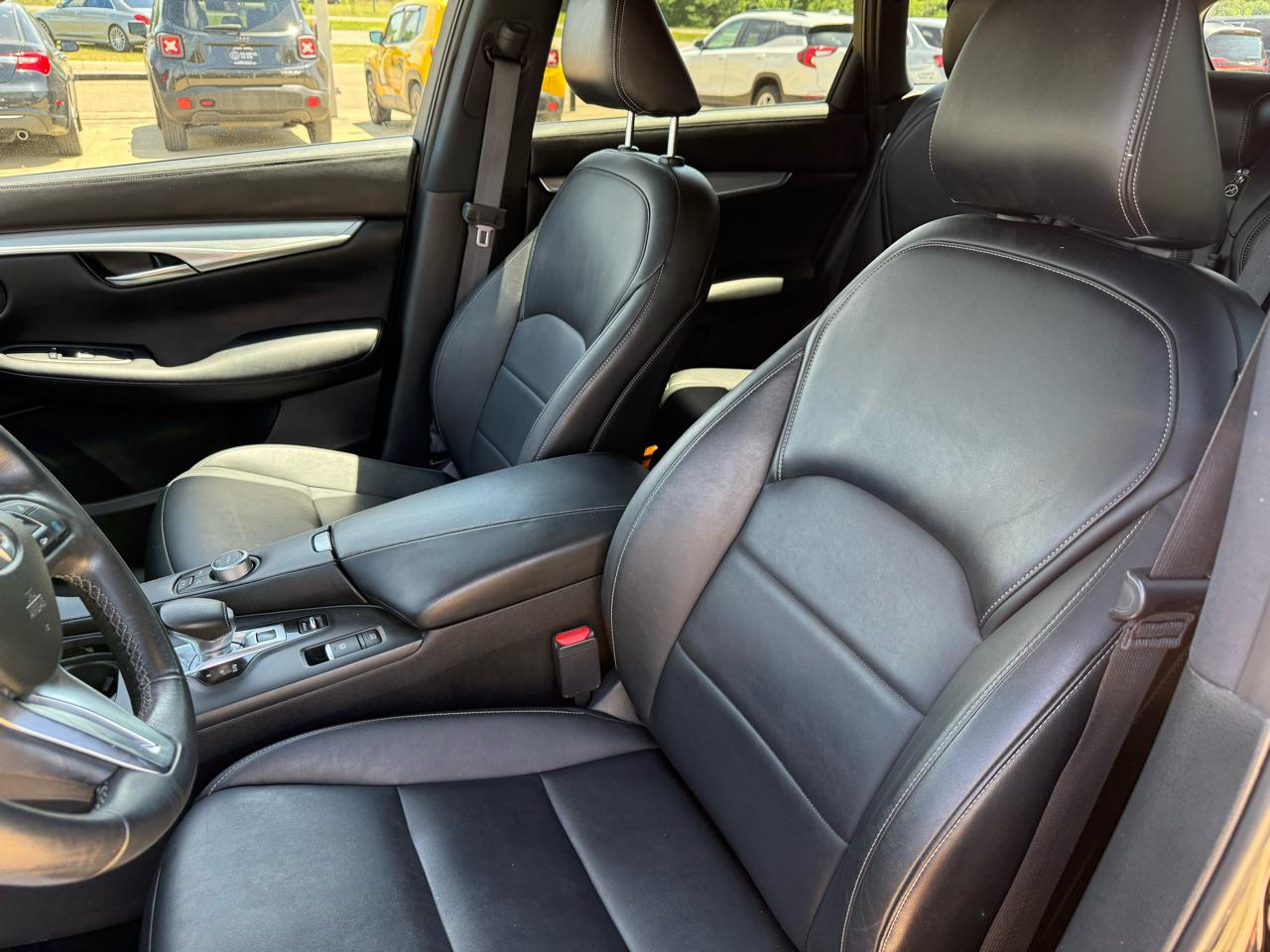 Infiniti QX50 LUXE 2021