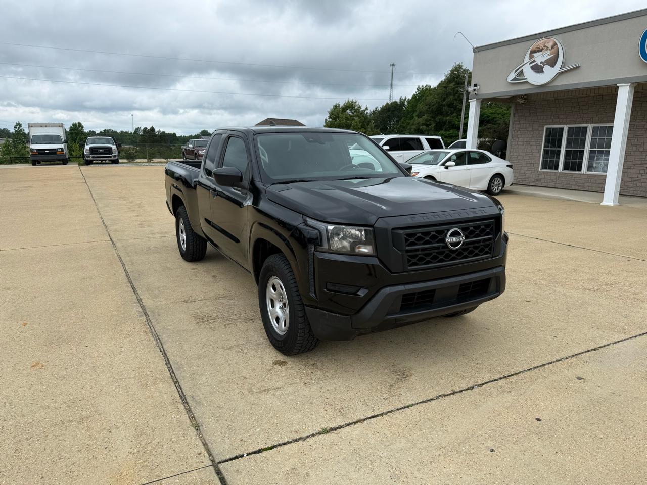 Nissan Frontier S King Cab 2WD 2022