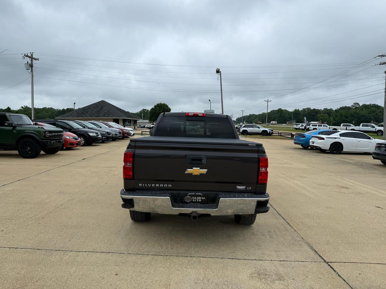 Chevrolet Silverado 1500 LT Crew Cab Long Box 4WD 2015