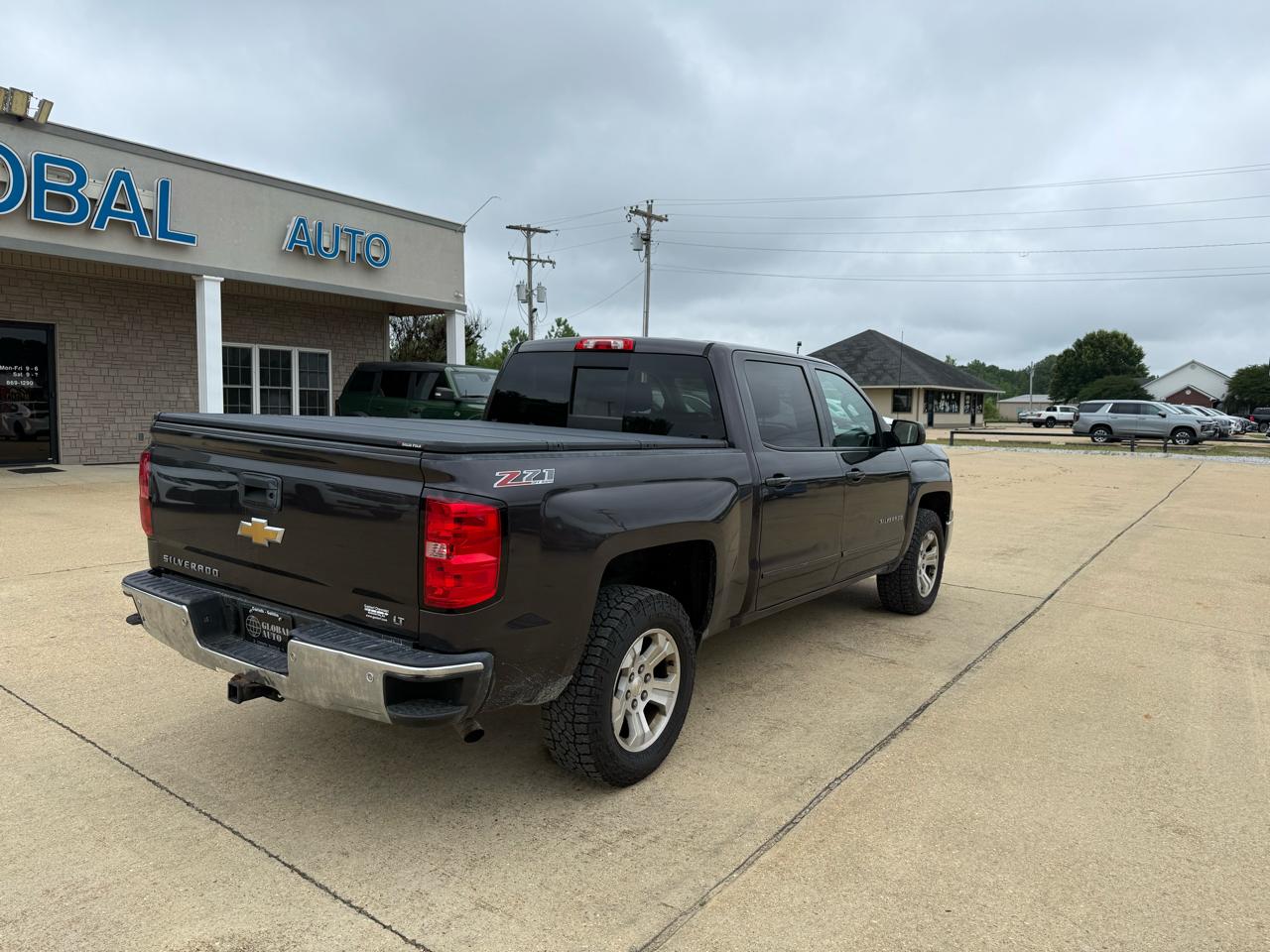 Chevrolet Silverado 1500 LT Crew Cab Long Box 4WD 2015