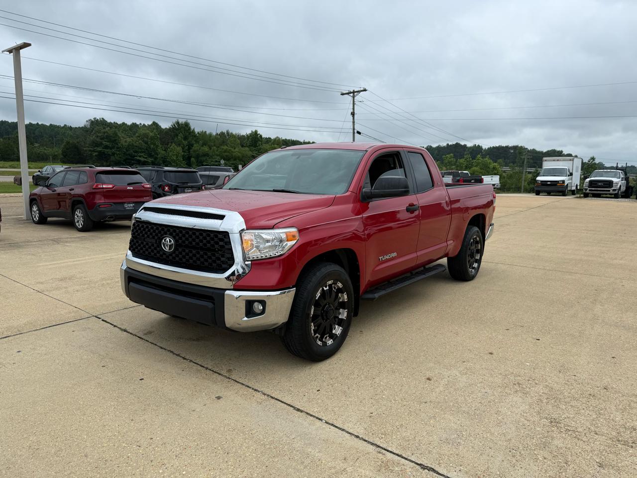 Toyota Tundra SR5 4.6L V8 Double Cab 2WD 2016