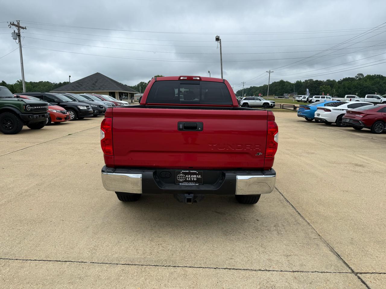 Toyota Tundra SR5 4.6L V8 Double Cab 2WD 2016
