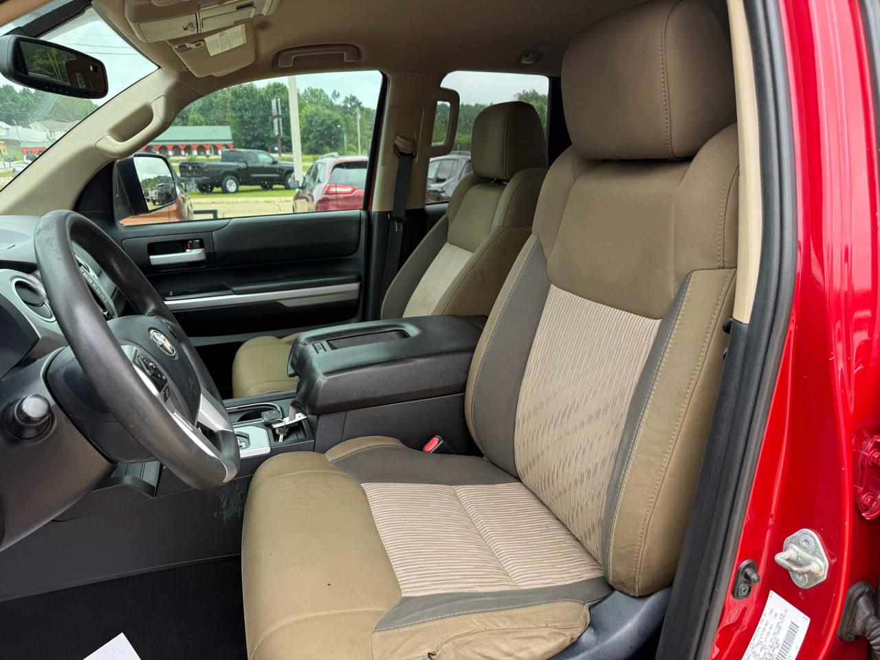 Toyota Tundra SR5 4.6L V8 Double Cab 2WD 2016