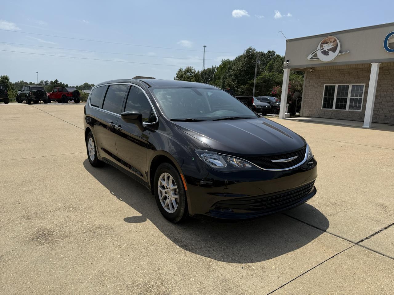Chrysler Pacifica Touring 2017