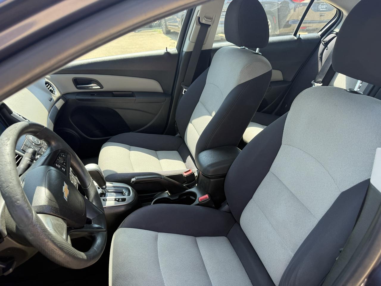 Chevrolet Cruze LS Auto 2014