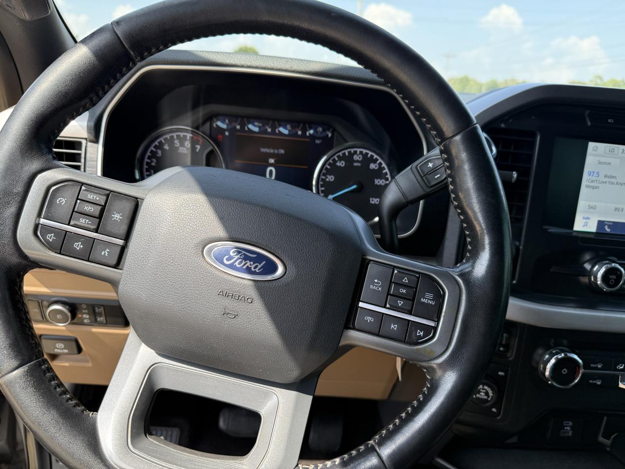 Ford F-150 4WD SuperCrew 145" XLT 2022