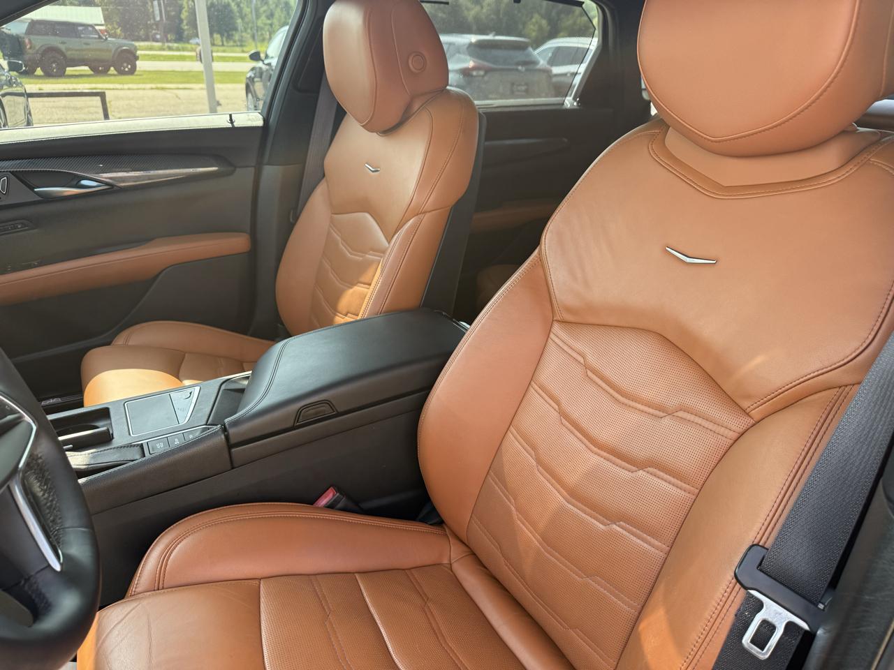 Cadillac CT6 3.6L Premium Luxury AWD 2016