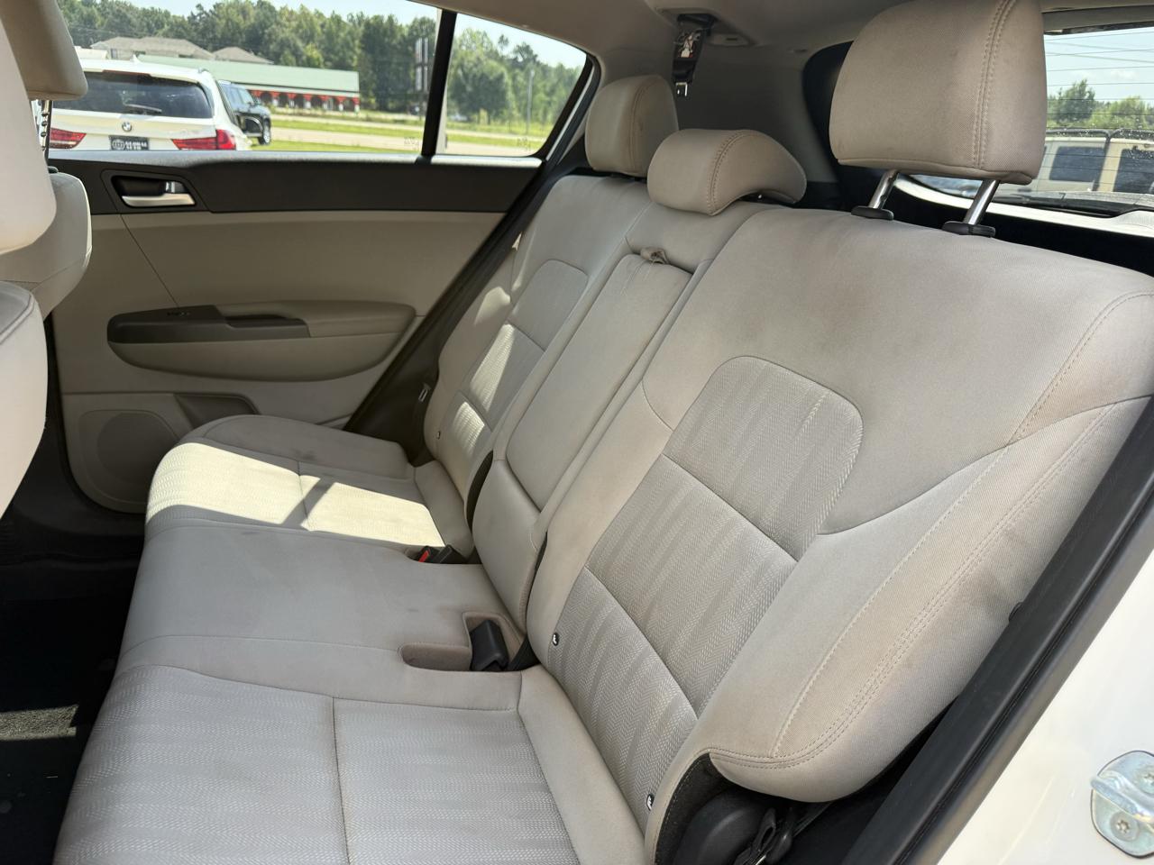 Kia Sportage LX FWD 2021