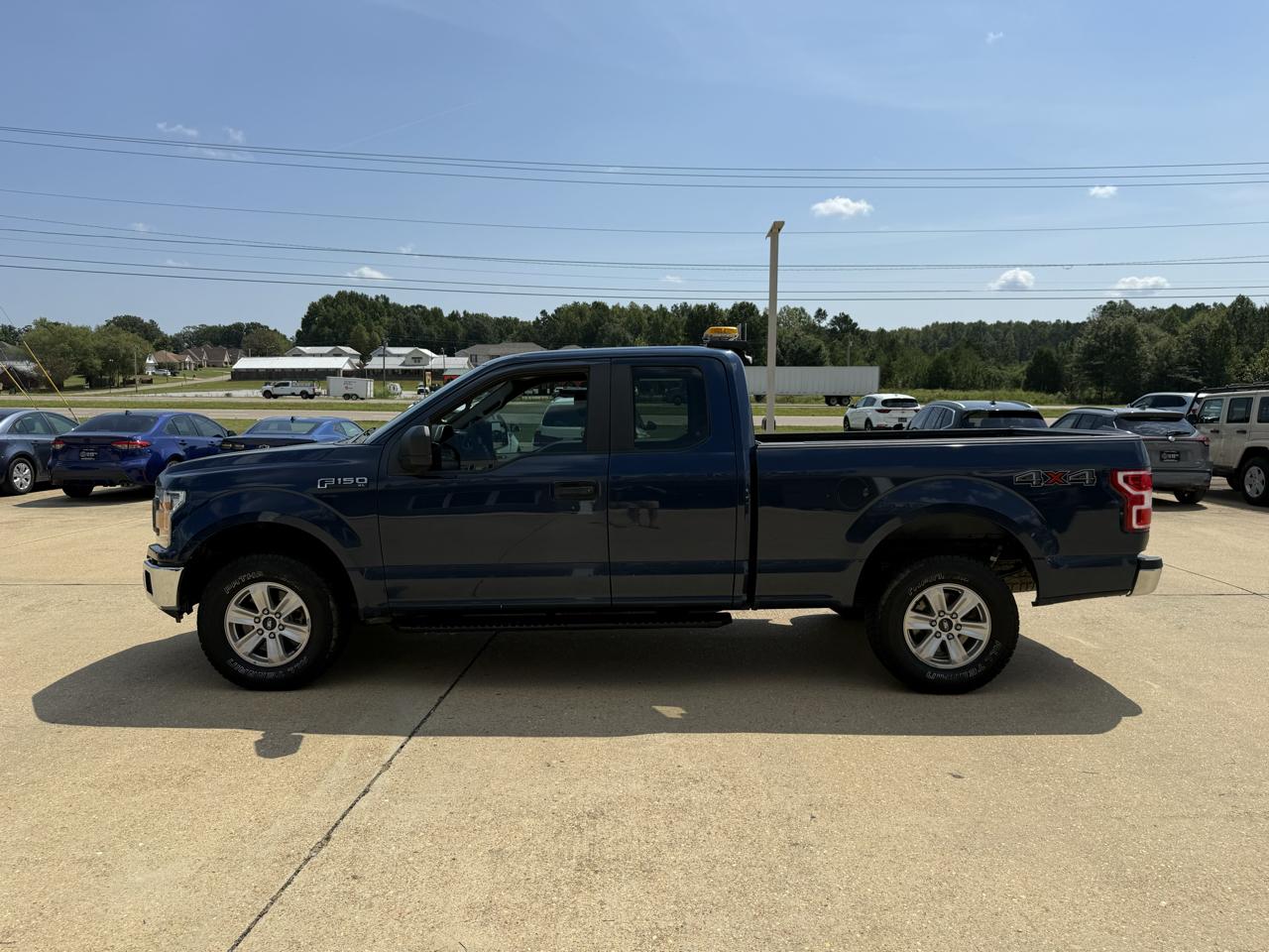 Ford F-150 Reg. Cab Short Bed 4WD 2019