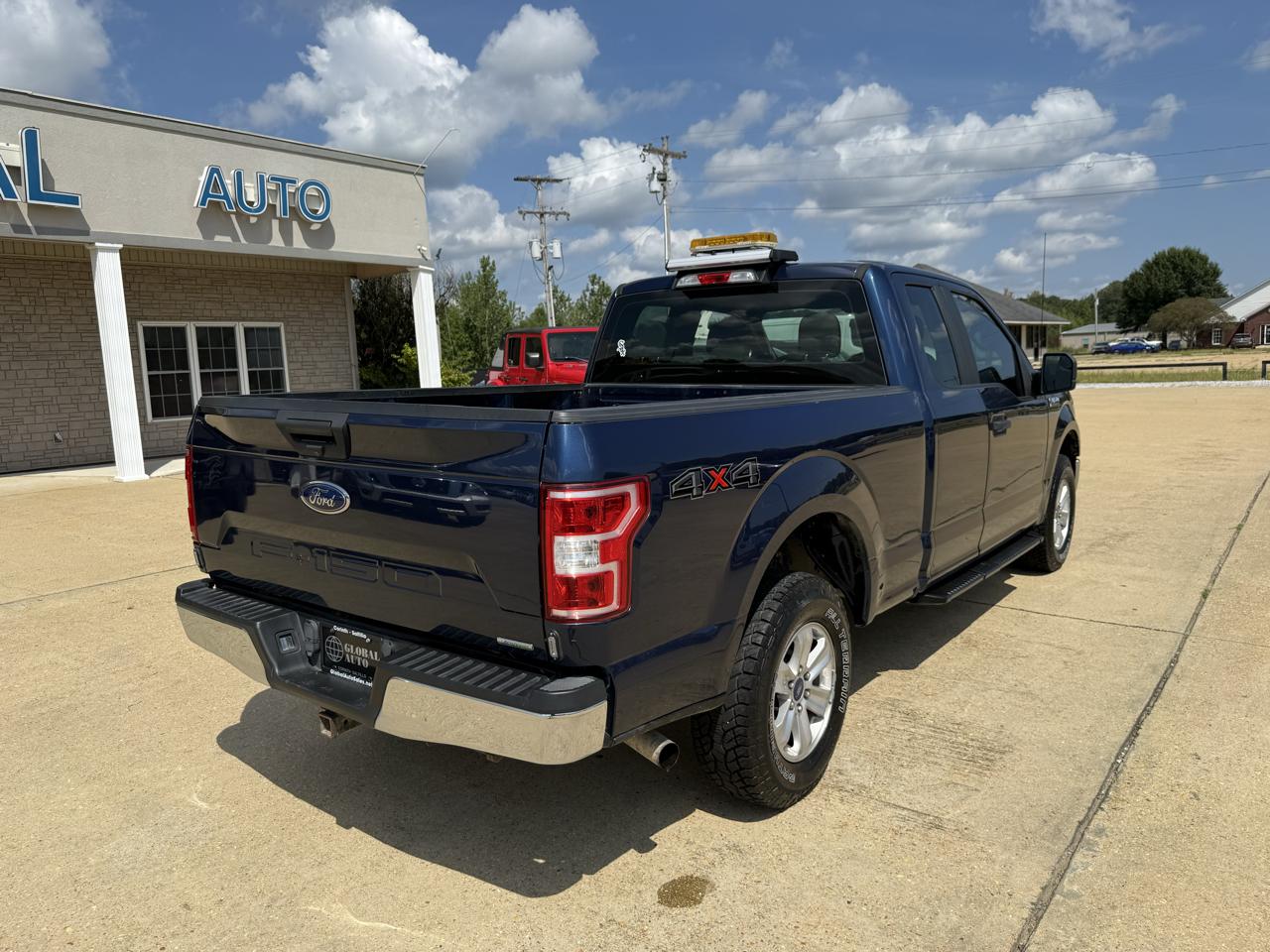 Ford F-150 Reg. Cab Short Bed 4WD 2019