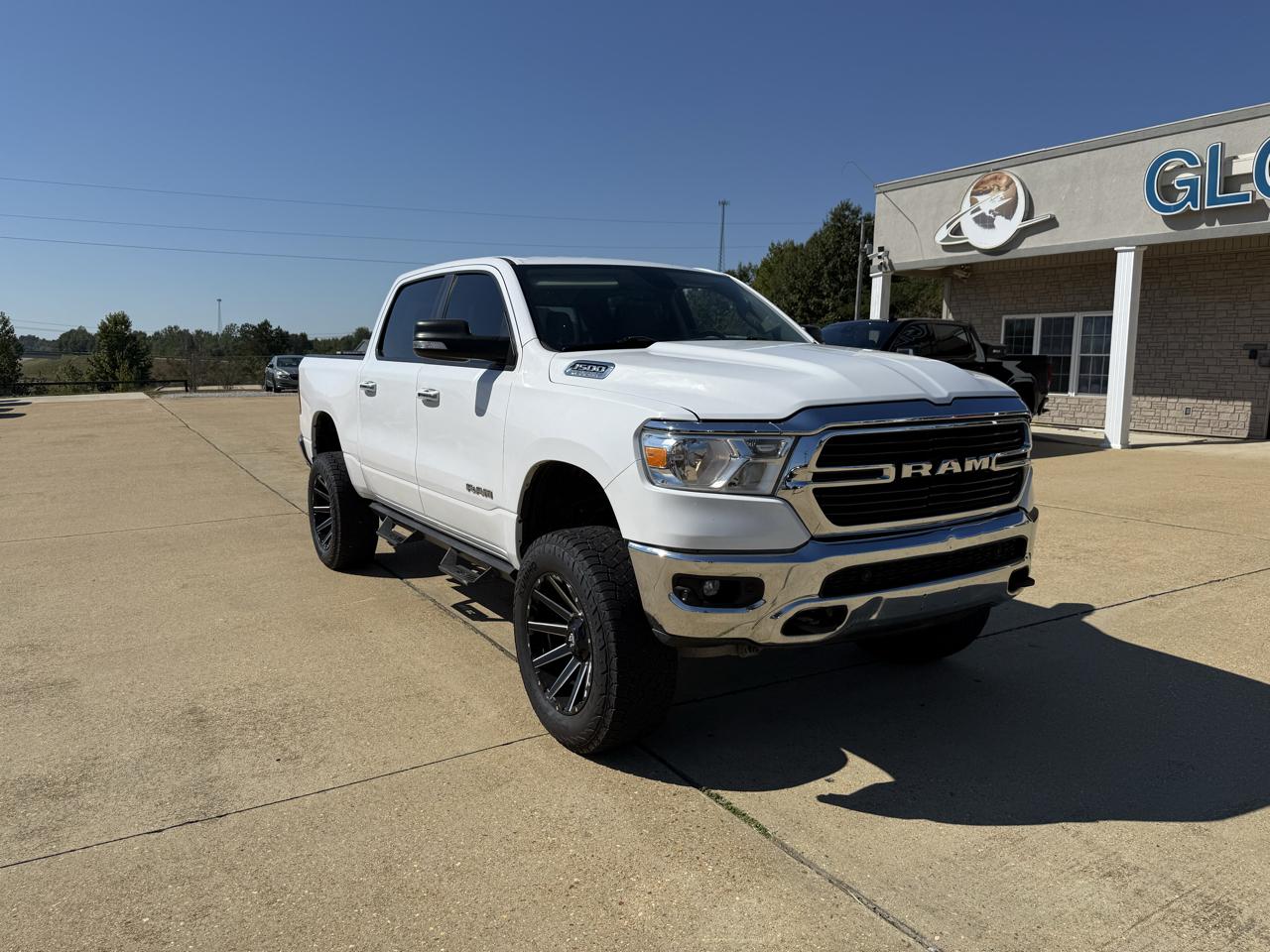 RAM 1500 Big Horn Crew Cab SWB 4WD 2020