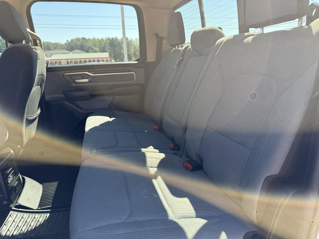 RAM 1500 Big Horn Crew Cab SWB 4WD 2020