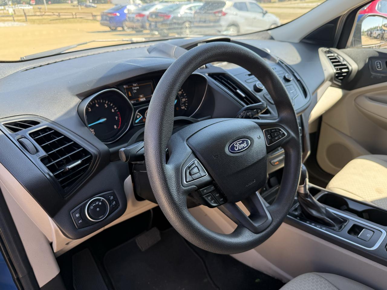 Ford Escape SE FWD 2017