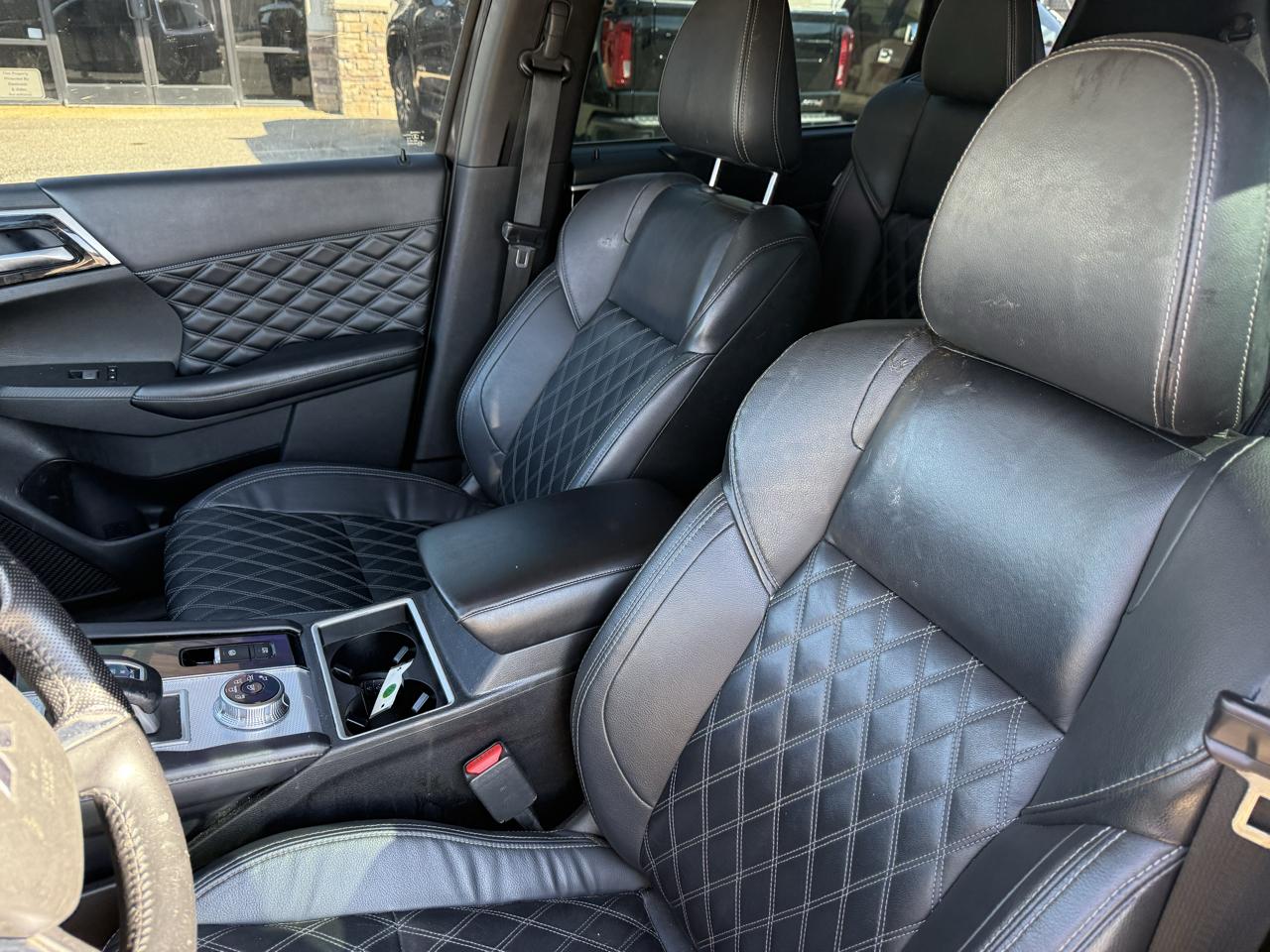Mitsubishi Outlander SEL 2WD 2022