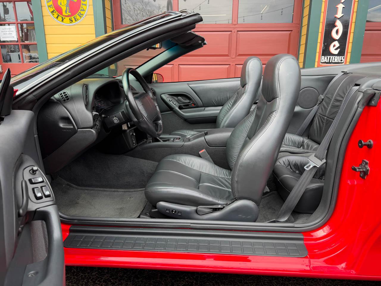 Chevrolet Camaro  1996