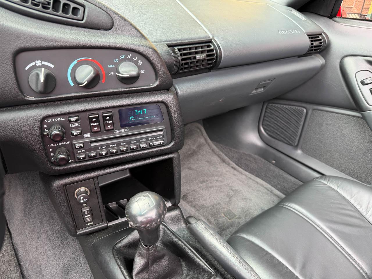 Chevrolet Camaro  1996