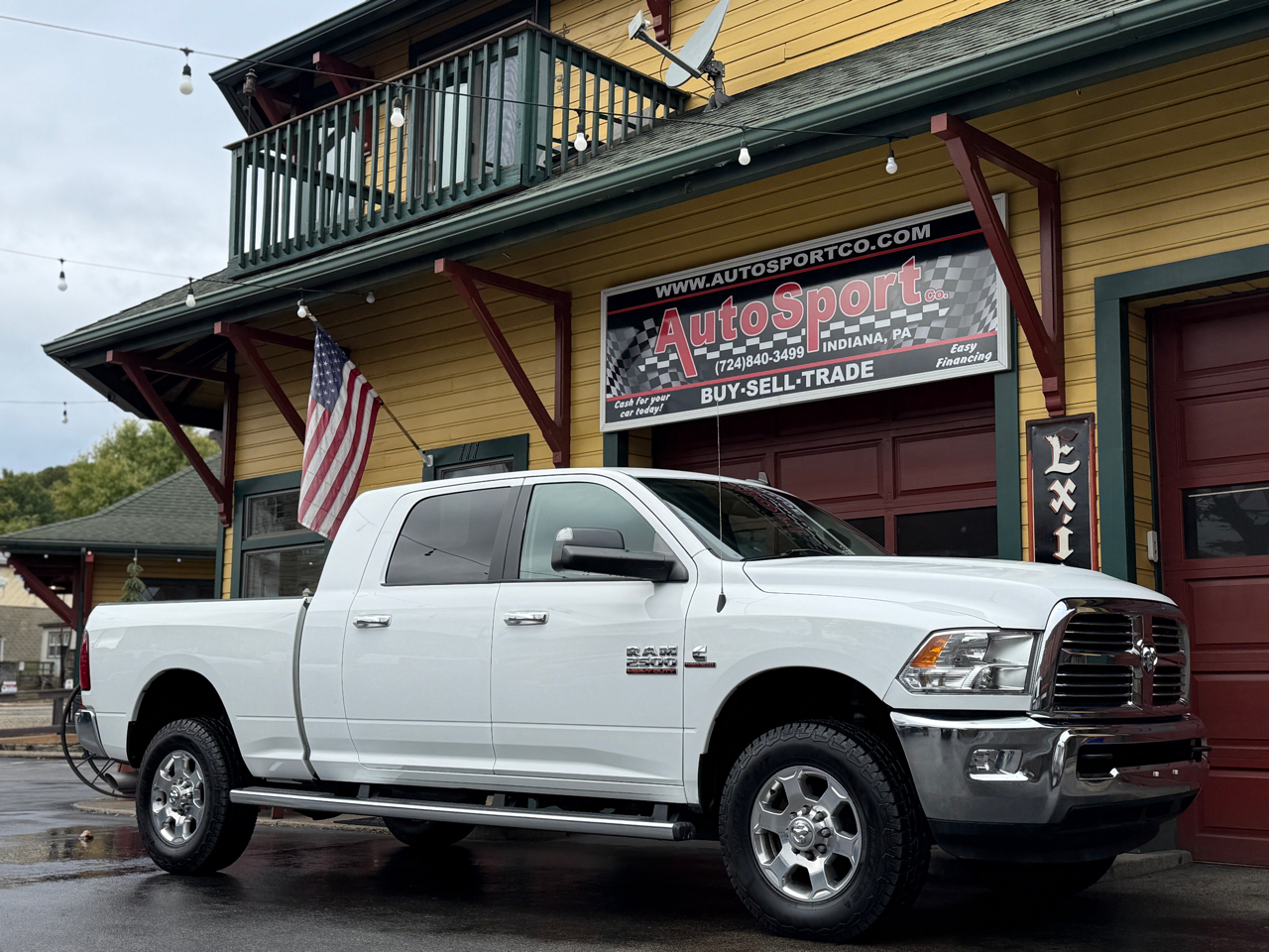2017 RAM 2500 SLT Mega Cab 4WD